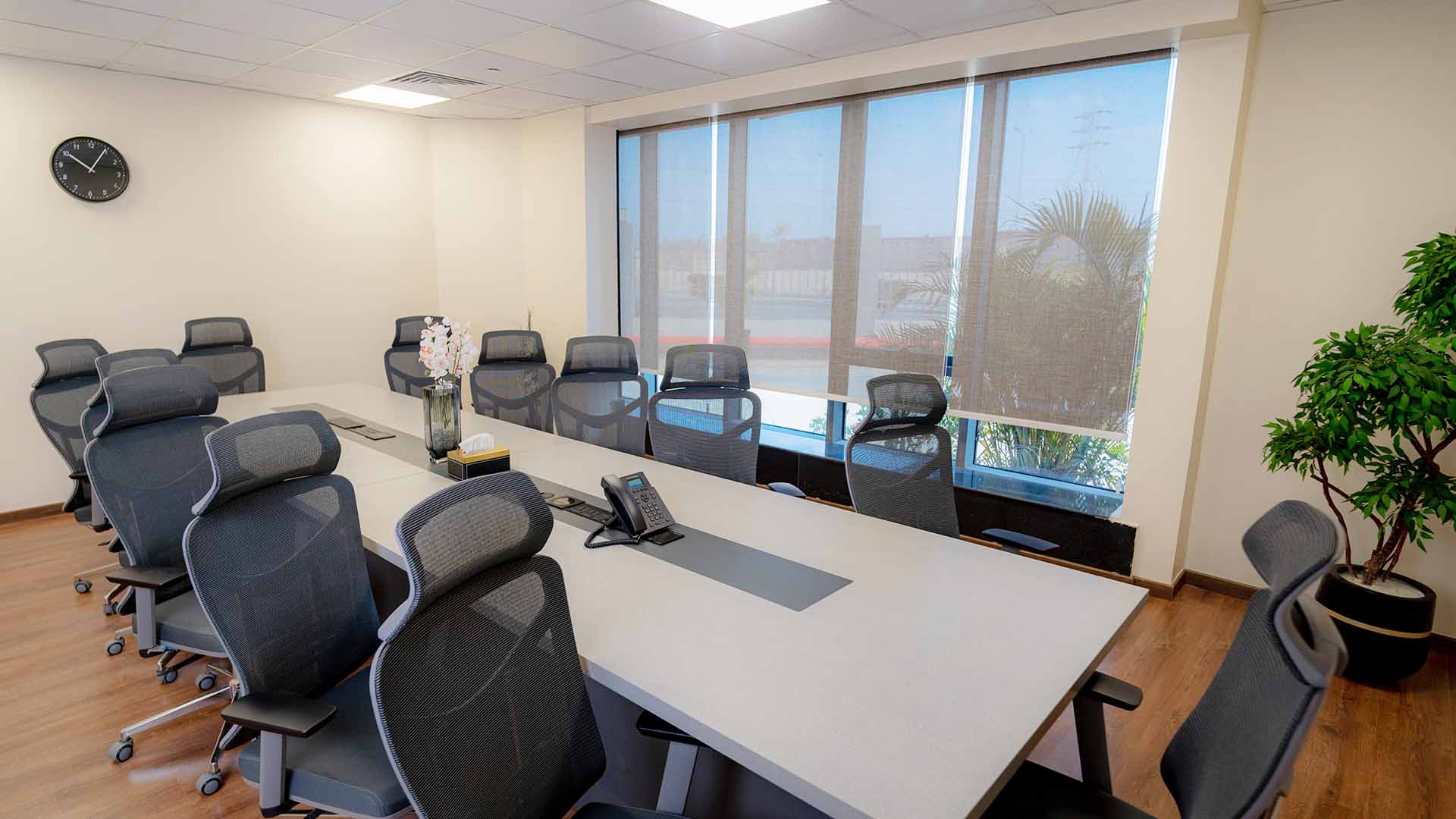 main mspacez 10th of ramadan - meeting room